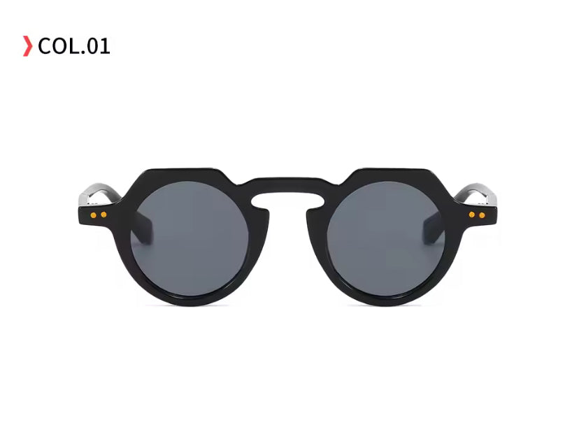 Nevi Black